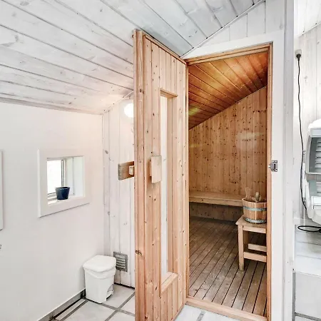 8 Person In Nex Hébergement de vacances *